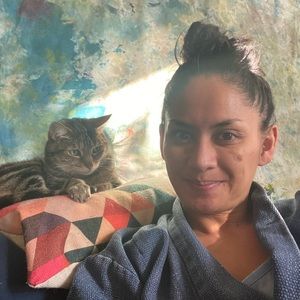 Meet your Posher, Assumpta